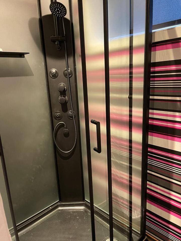 Foto 7 von 15: Studio