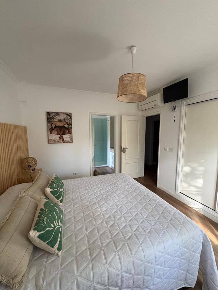 Foto 10 von 61: Four-Bedroom Holiday Home