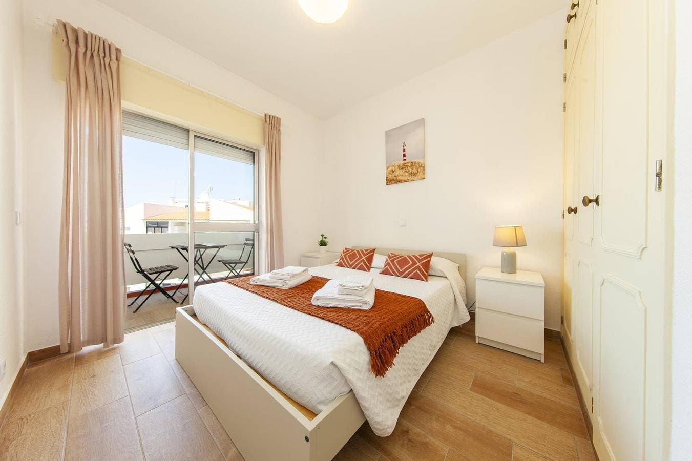 Foto 13 von 29: Ferienwohnung für 4 Personen mit Balkon