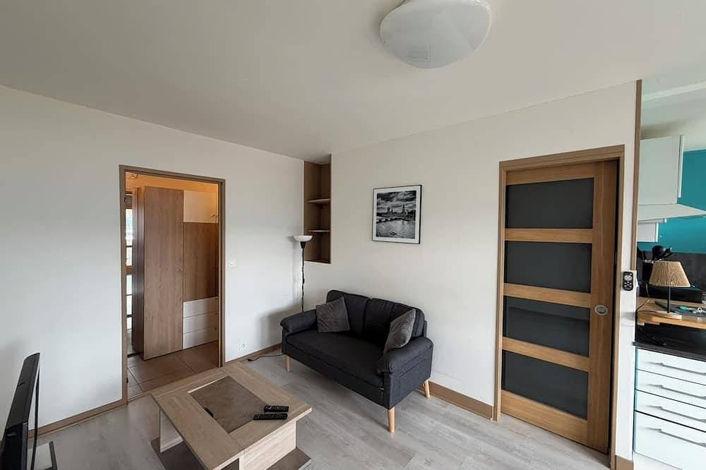 Foto 5 von 9: Urban cocoon with panoramic view - Balcony - Fully equipped