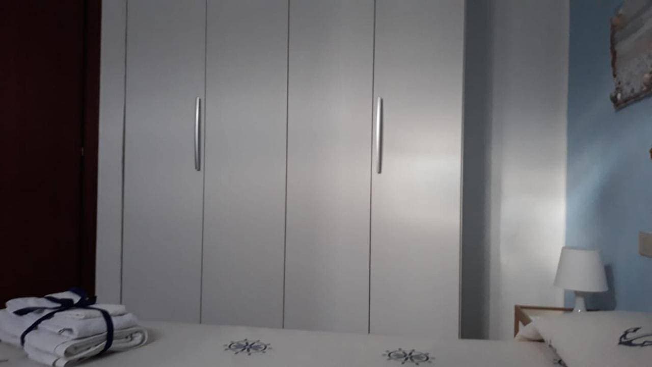 Foto 13 von 30: Three-Bedroom Apartment