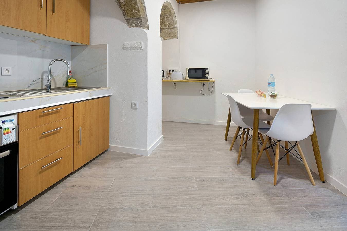 Foto 4 von 22: Ferienhaus 'Casa Flor De Laranjeira' mit Gemeinschaftsterrasse, WLAN und Klimaanlage