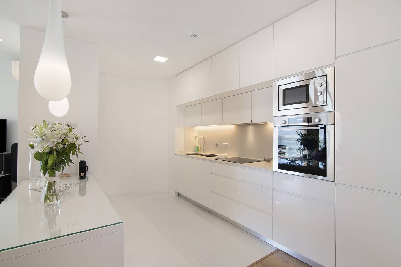 Foto 11 von 32: Apartment „Mare Nostrum“ mit Meerblick, Gemeinschaftspool und WLAN