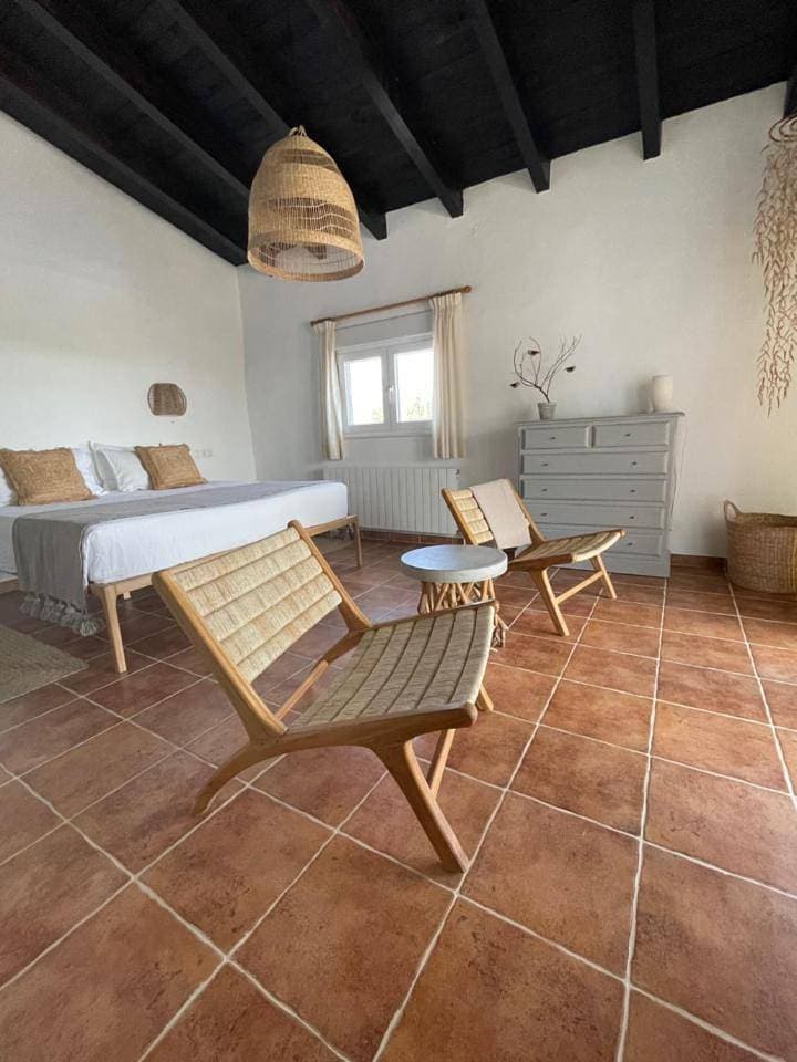 Foto 7 von 21: King Room with Balcony