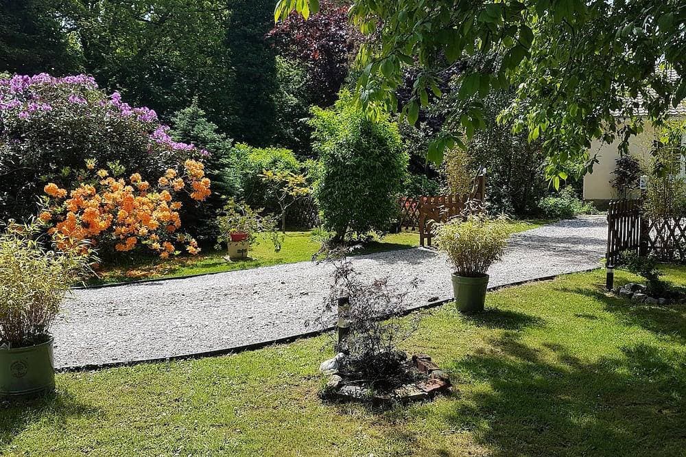Foto 12 von 30: Haus Auf Garten Des Charms Im Dorfgarten Von Varengeville Auf Meer
