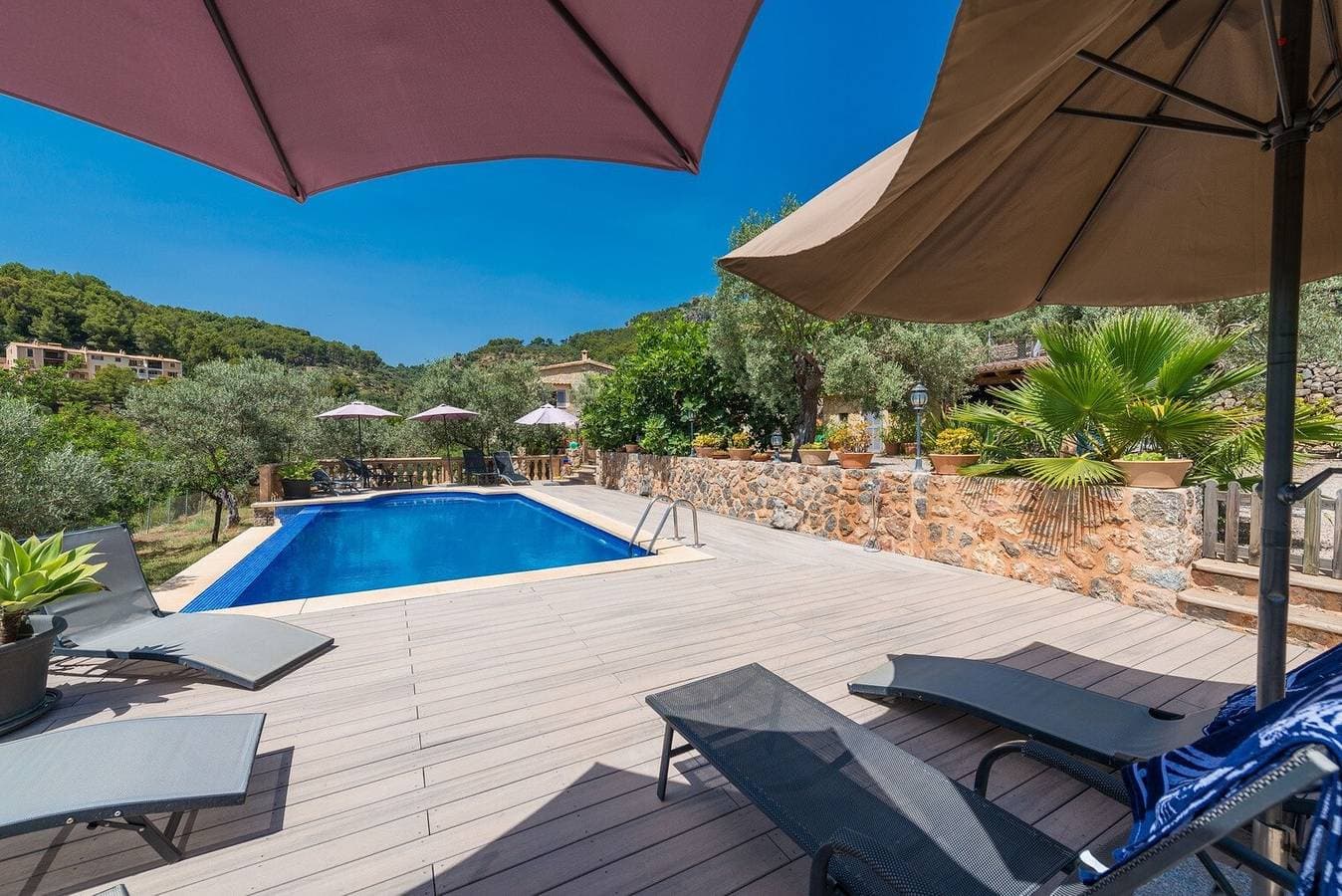 Foto 4 von 18: Casa „Can Tamany“ mit Bergblick, Gemeinschaftspool, Garten und WLAN