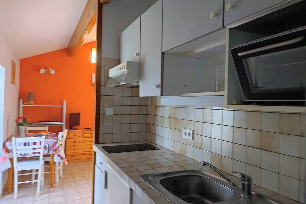 Foto 5 von 8: Chassiers, Southern Ardèche, 30m² apartment, for 4 people max and shared pool