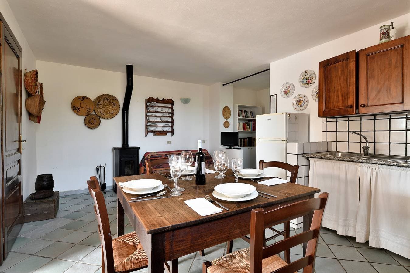 Foto 8 von 22: Appartamento Family in Villa Belvedere nahe dem Strand mit Bergblick, Terrasse und Garten