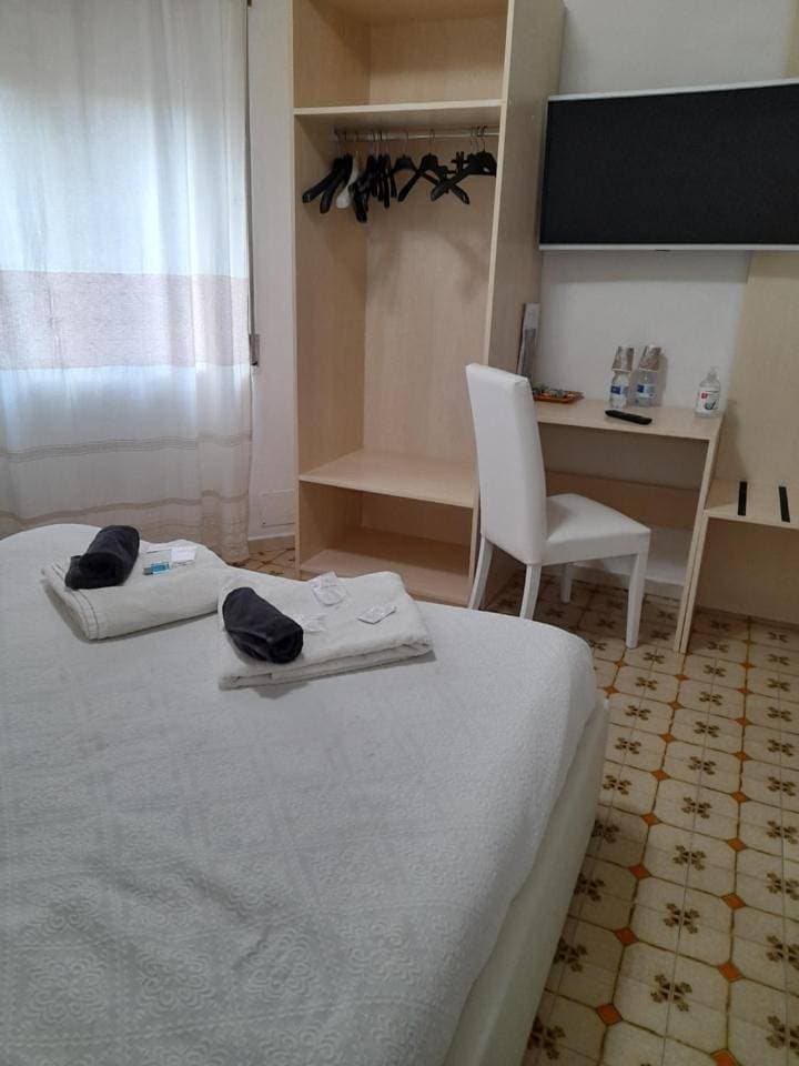 Foto 7 von 9: Double Room