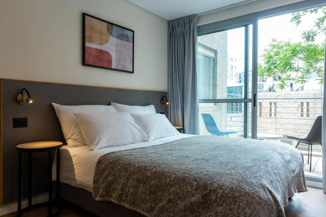 Foto 4 von 14: Economy Double or Twin Room