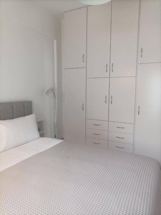Foto 2 von 20: Two-Bedroom Apartment