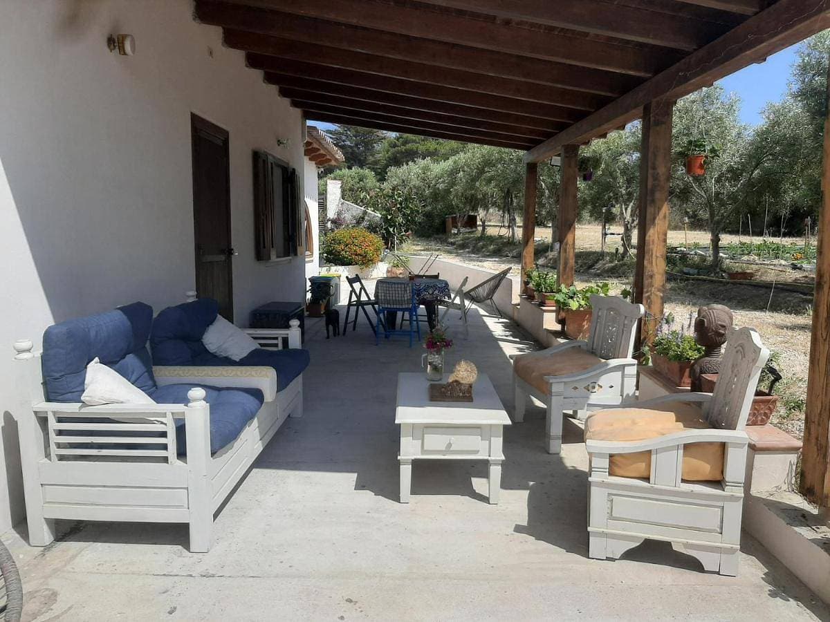 Foto 4 von 43: Three-Bedroom Villa