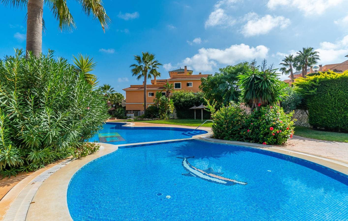 Foto 2 von 37: Sonniger Rückzugsort auf Mallorca mit Pool, Terrasse und Grill