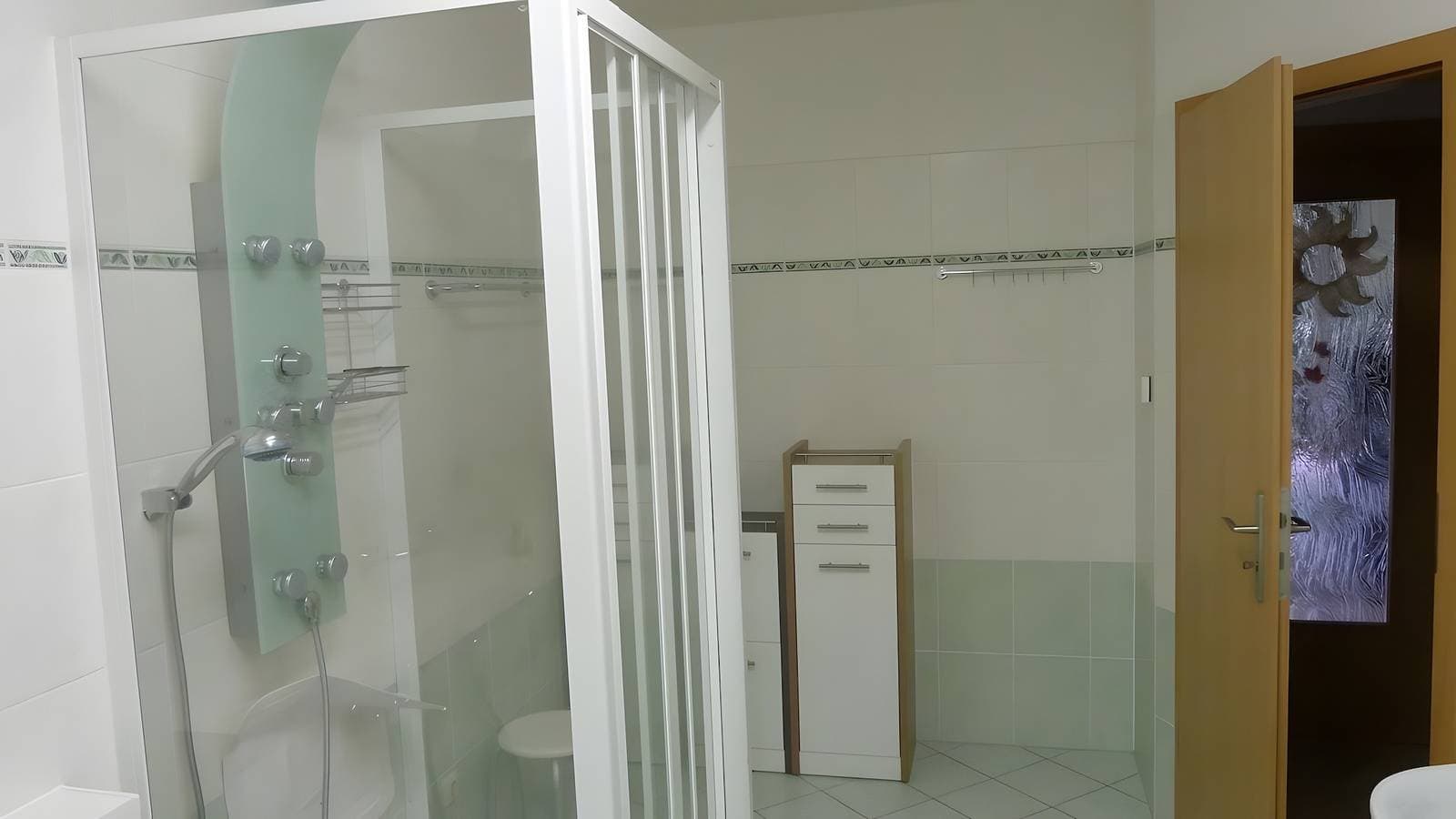 Foto 10 von 17: Ferienwohnung für 4 personen (114 m²) in Wiek auf Rügen