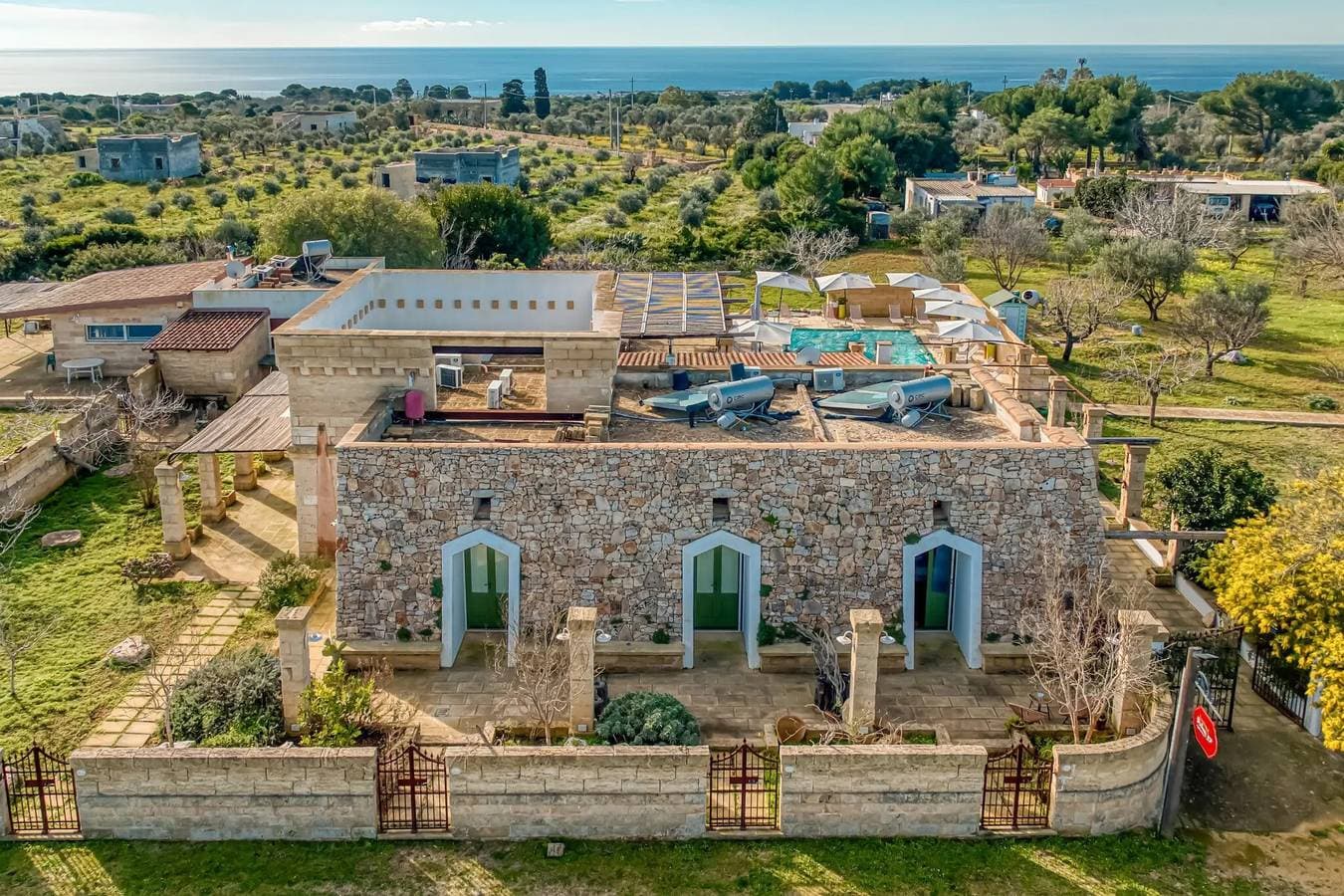 Foto 2 von 11: Villa „Camera 2“ mit Meerblick, privatem Pool und WLAN
