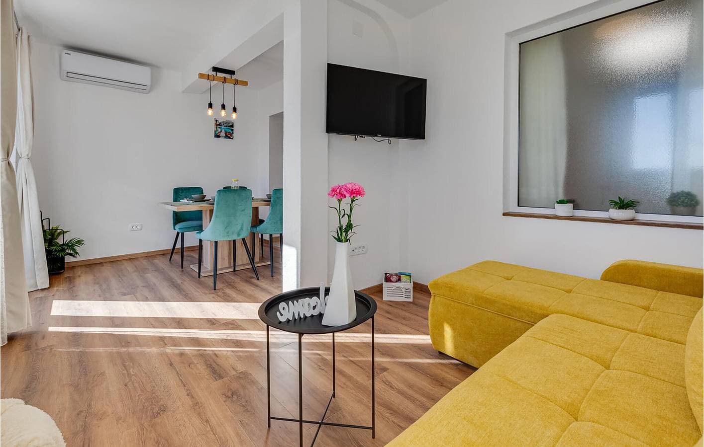 Foto 7 von 33: Gemütliche Ferienwohnung mit Pool, WLAN und Garage, 2 km vom Strand entfernt