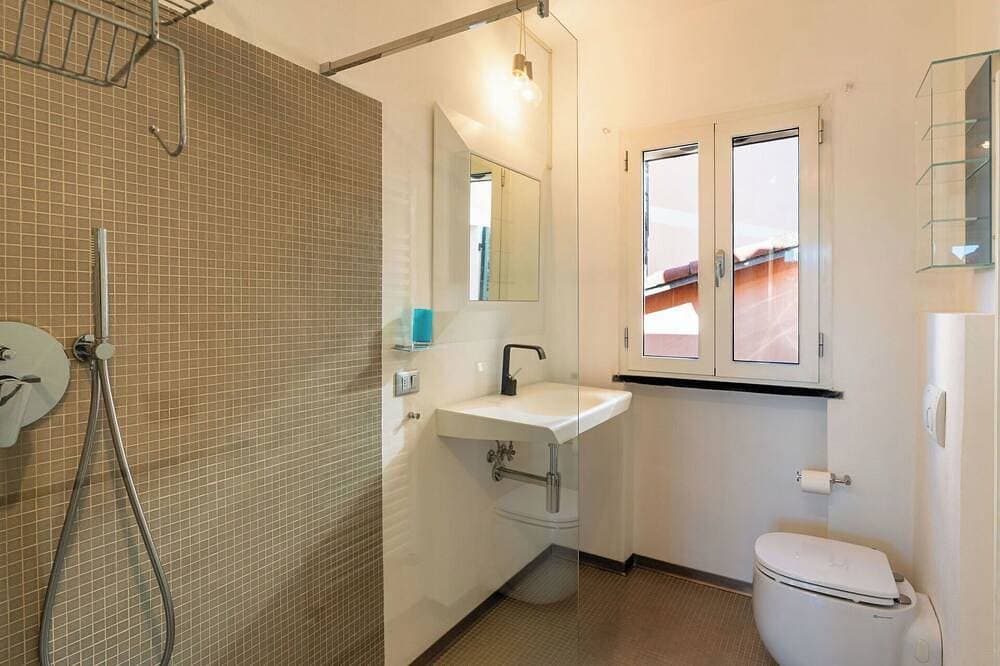 Foto 13 von 30: Atemberaubendes  Ferienhaus für 6 Gäste mit Klimaanlage,  W-Lan und Terrasse