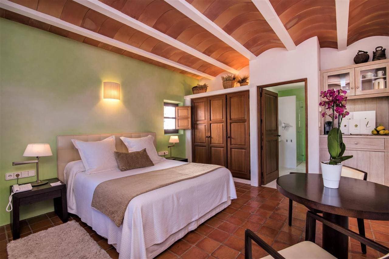 Foto 8 von 12: Standard Double or Twin Room