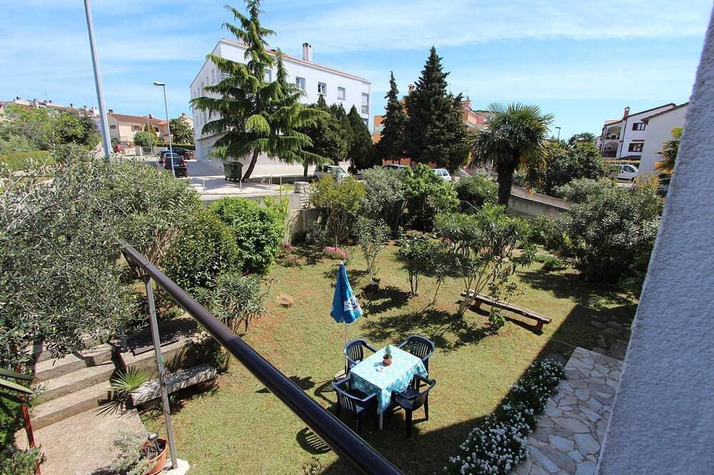 Foto 9 von 19: Silvana Ferienwohnung mit 1 Schlafzimmer mit Balkon 1 (gornji)