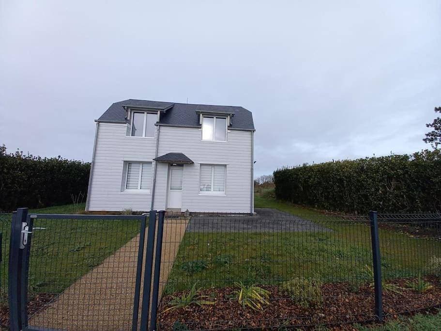 Foto 10 von 36: Three-Bedroom House