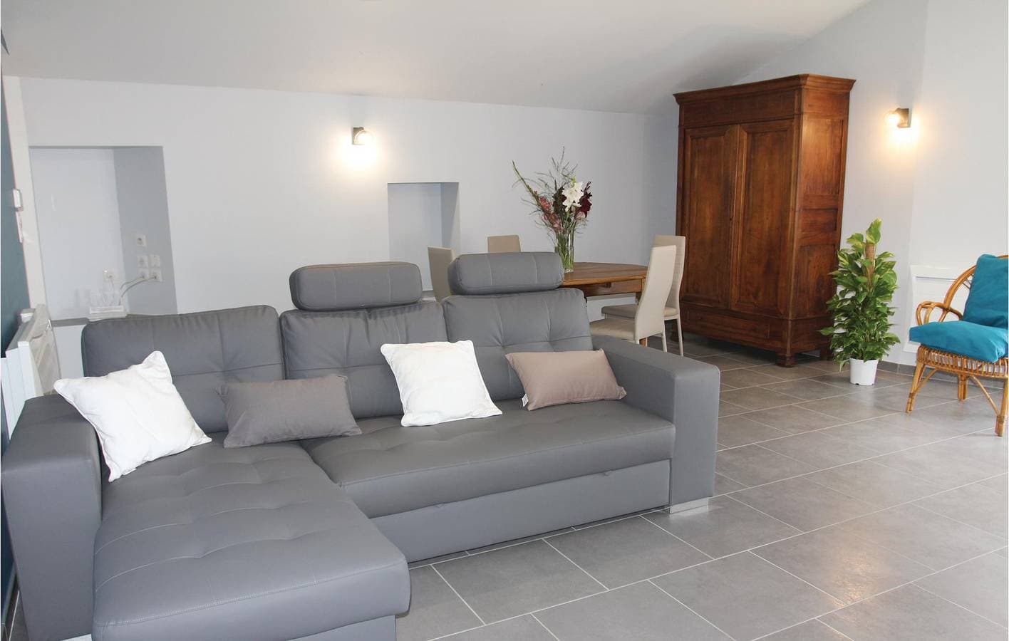 Foto 12 von 22: Wohnung mit Bergblick, Parkplatz, Angeln und Garten