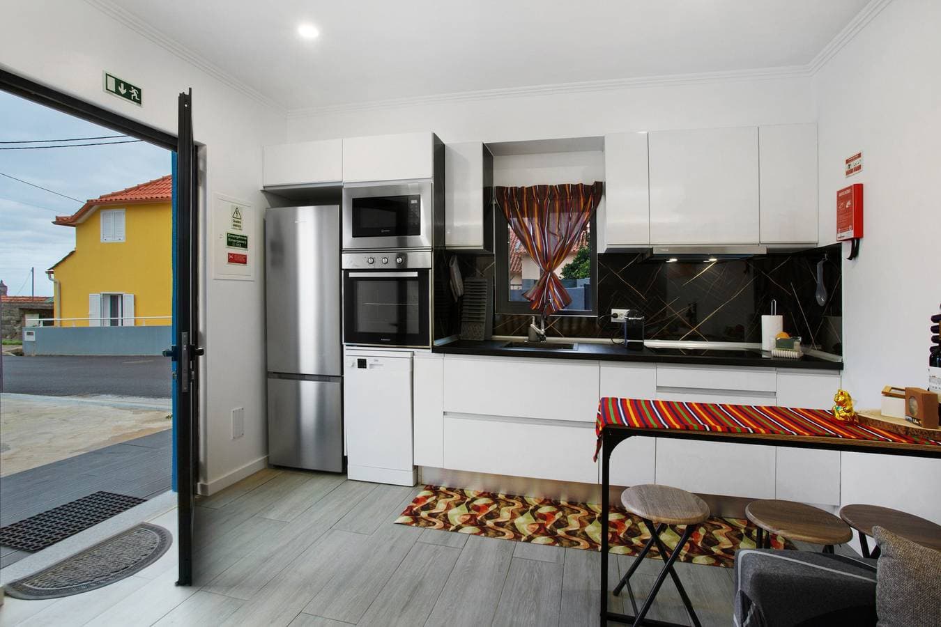 Foto 7 von 29: Ferienhaus 'Little Zen House' mit Bergblick, Wi-Fi und Klimaanlage