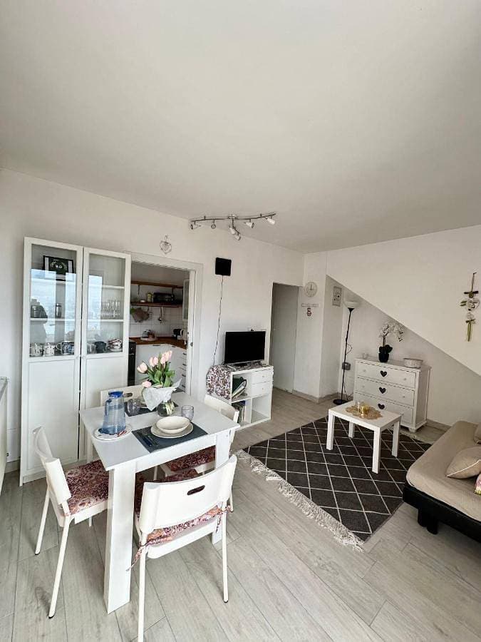 Foto 5 von 41: One-Bedroom Apartment