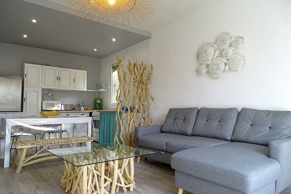 Apartment-Superior-Eigenes Badezimmer-Côté Mer 1