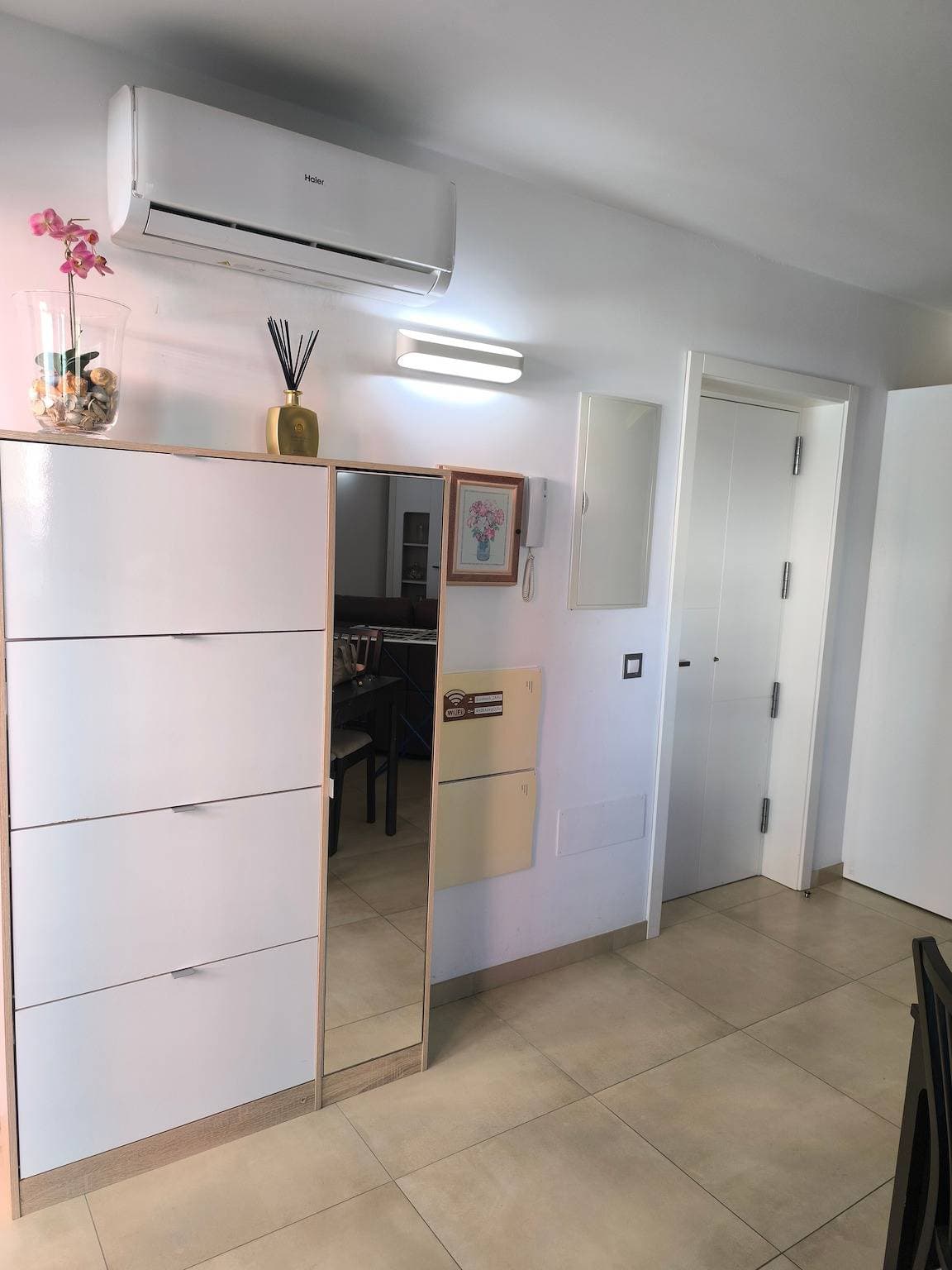 Foto 9 von 34: Ferienwohnung 'Sunset Star' mit Meerblick vom Solarium, privatem Balkon und WLAN