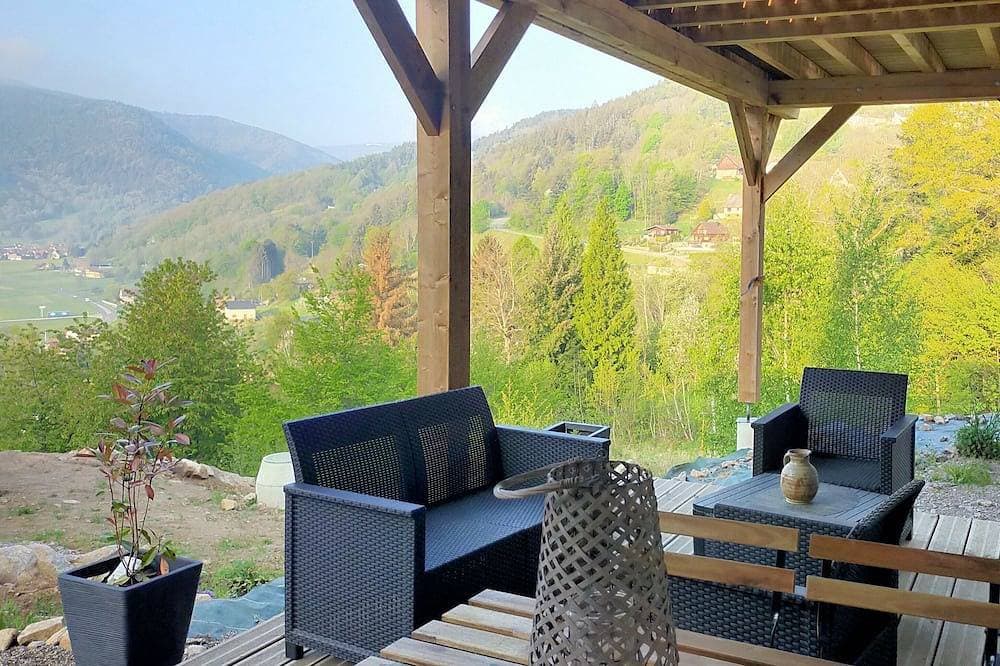 Foto 11 von 11: \"Les Lupins, At Jo's chalet; a cocooning appartment with a view