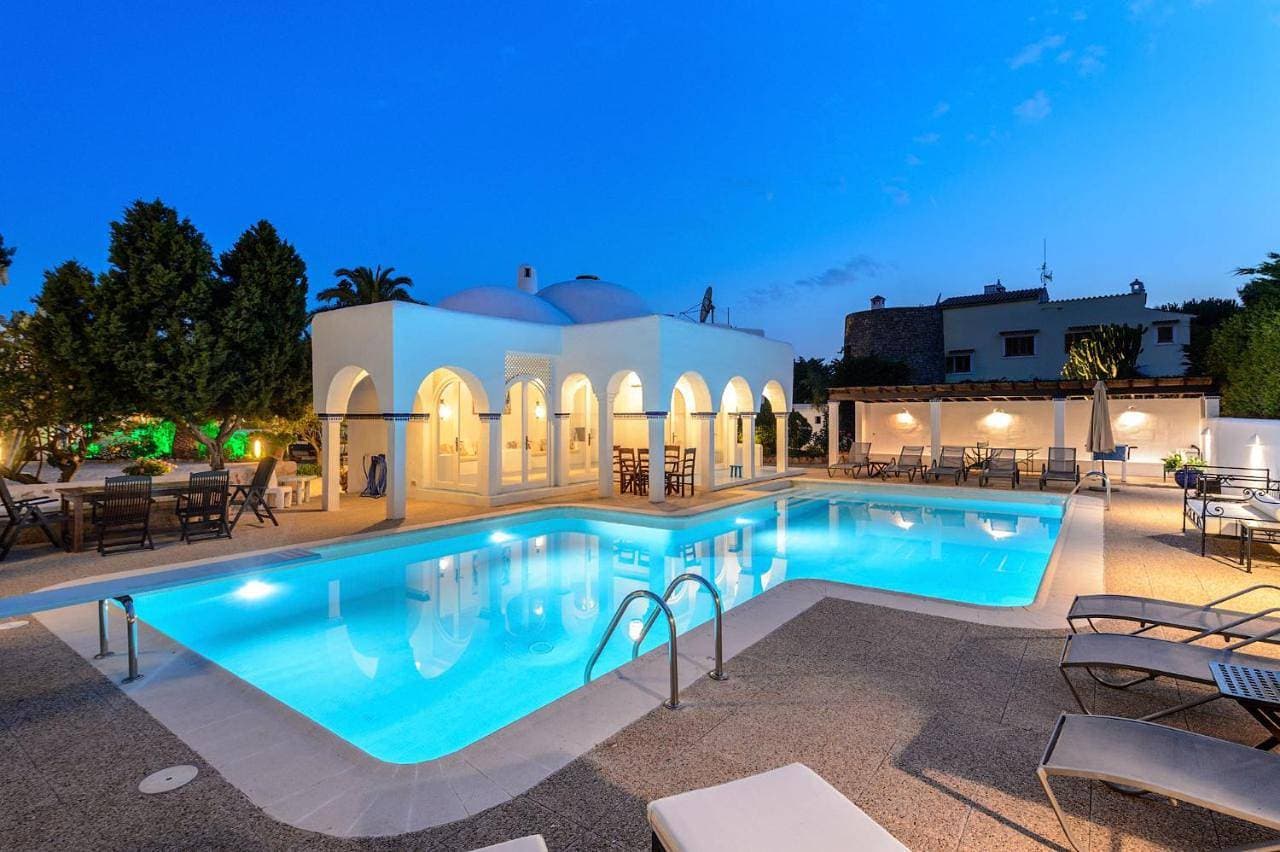 Villa 8BR, Sea views, walk to the beach, pool 1