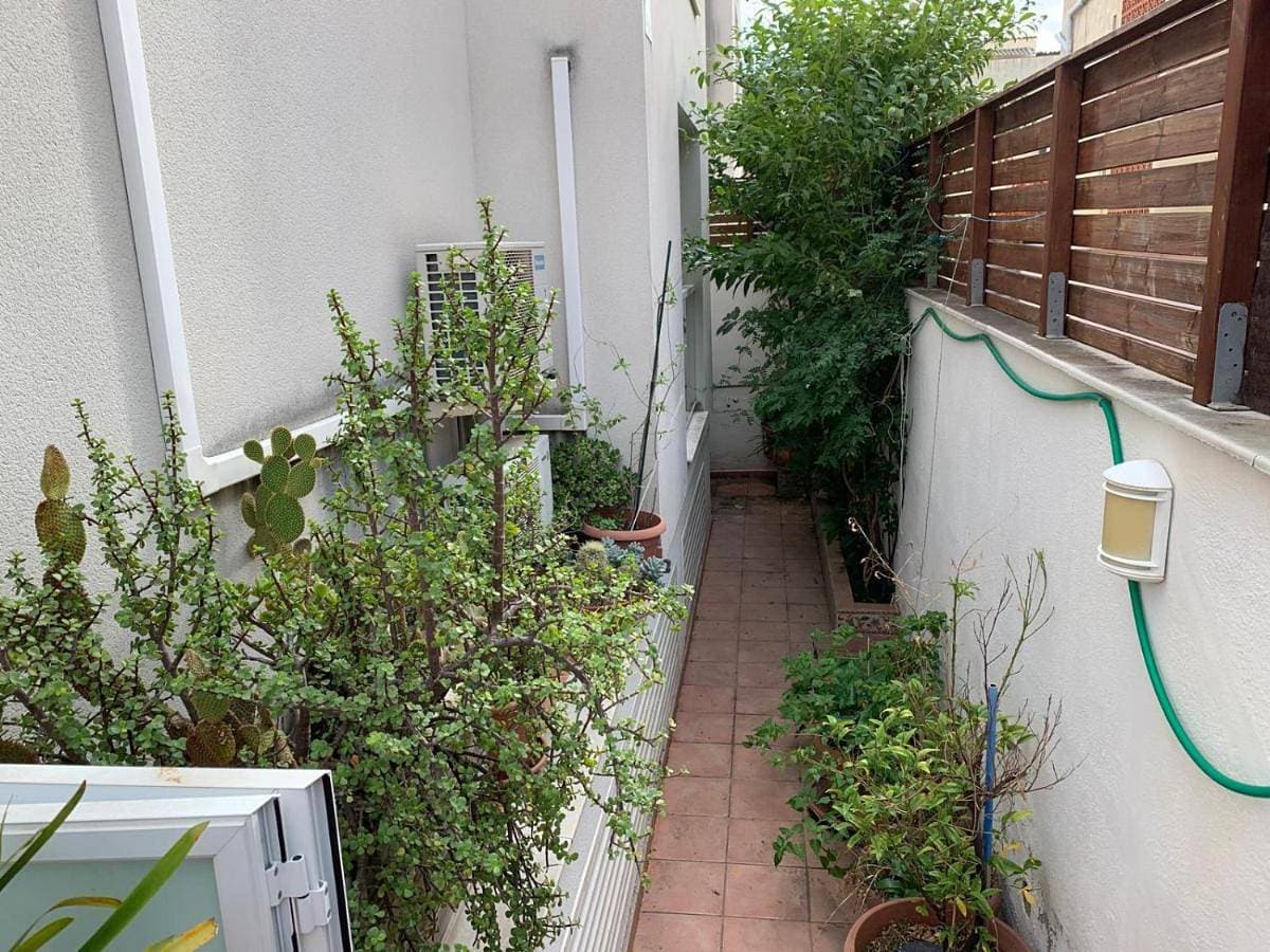 Foto 4 von 6: Three-Bedroom Apartment
