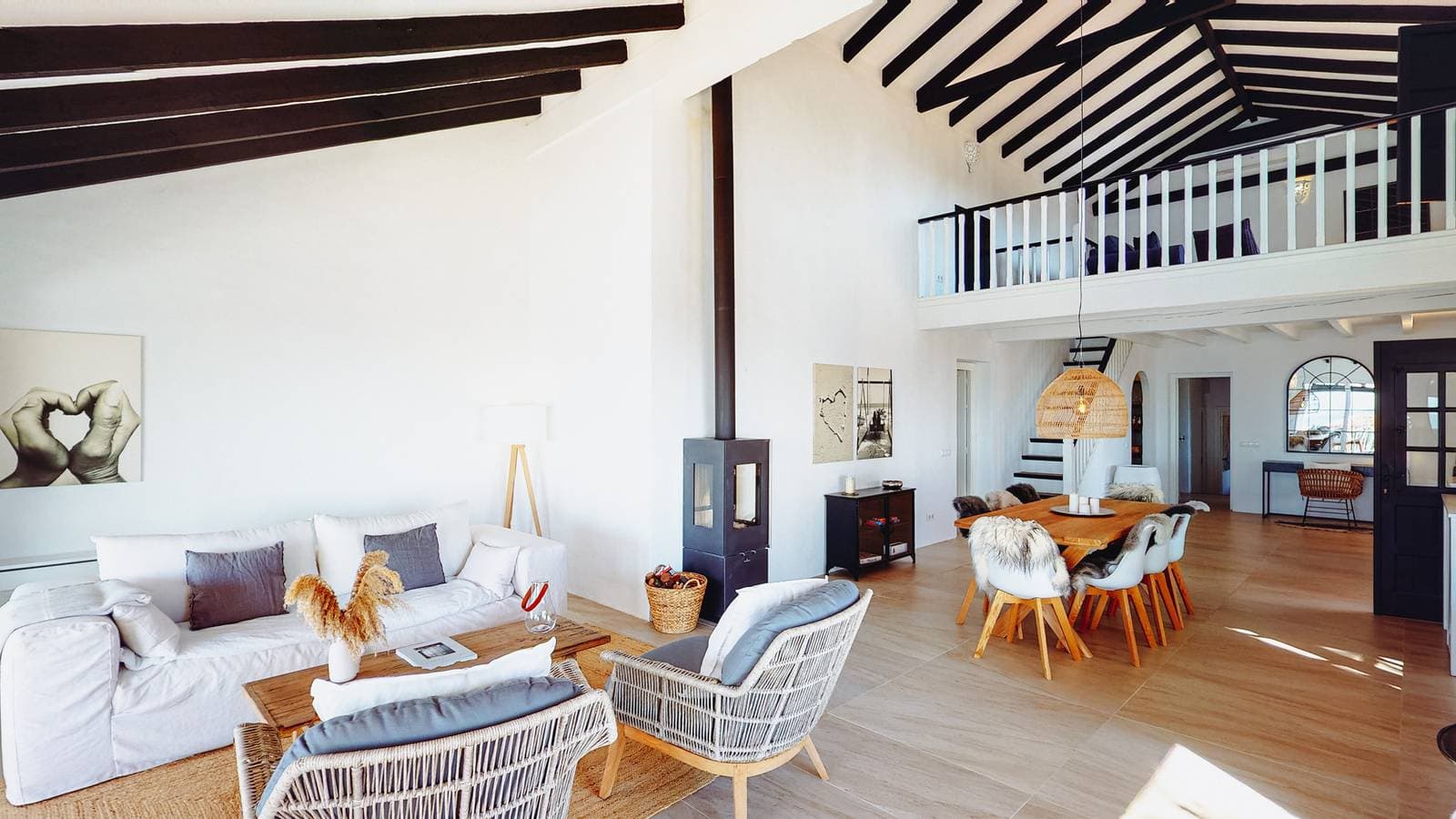 Foto 10 von 79: Villa Las Monjas - Astonishing Panoramic Sea View