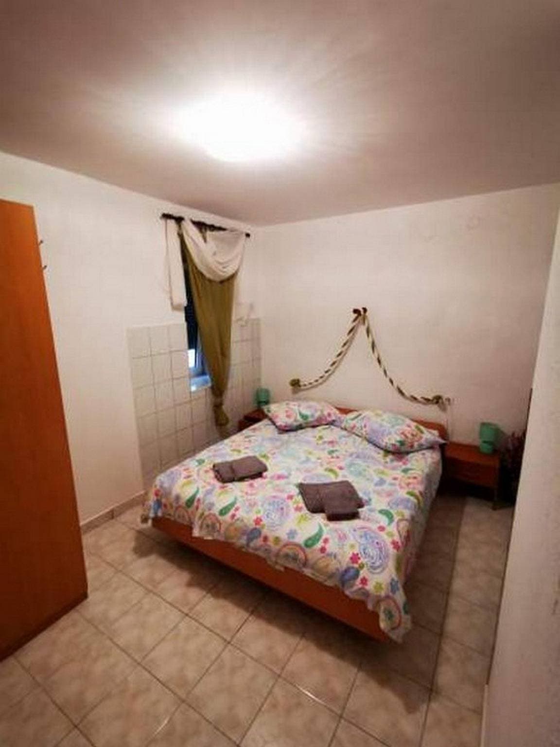 Foto 6 von 10: 1-Zimmer-Ferienwohnung am Strand Barbat, Rab -a