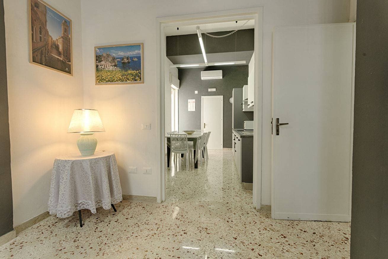 Foto 6 von 19: Ferienwohnung für 4 Personen mit Garten