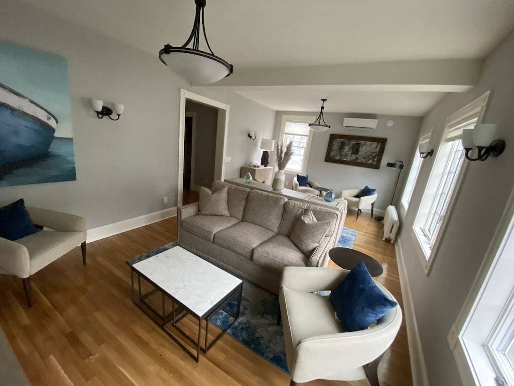 Foto 2 von 16: Downtown Bar Harbor Condo