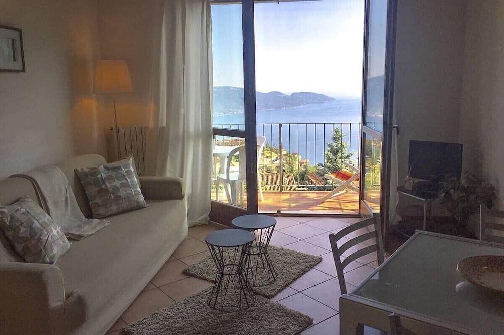 Foto 4 von 7: Francesco by Theater Home, mit Pool und wunderschönem Seeblick