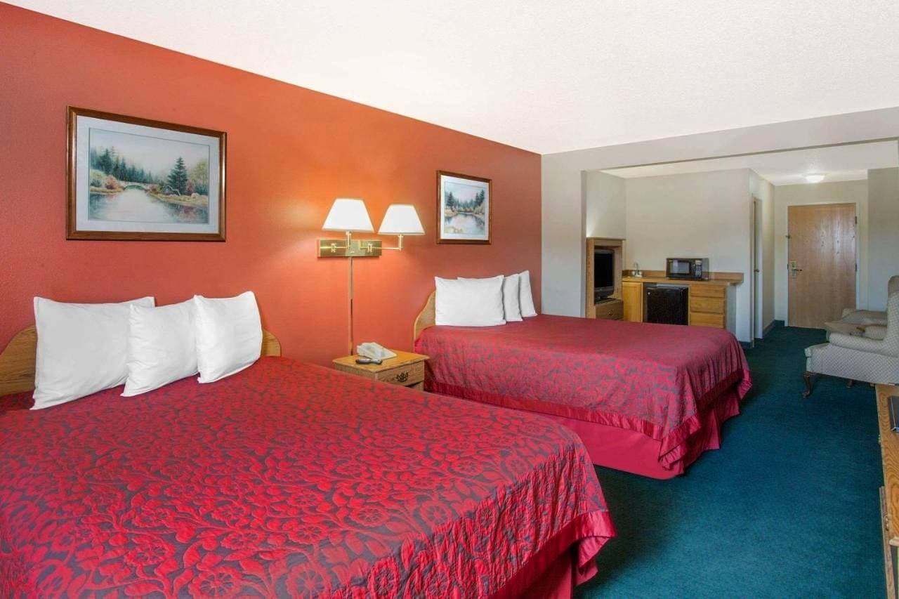 Foto 11 von 34: Days Inn by Wyndham Custer