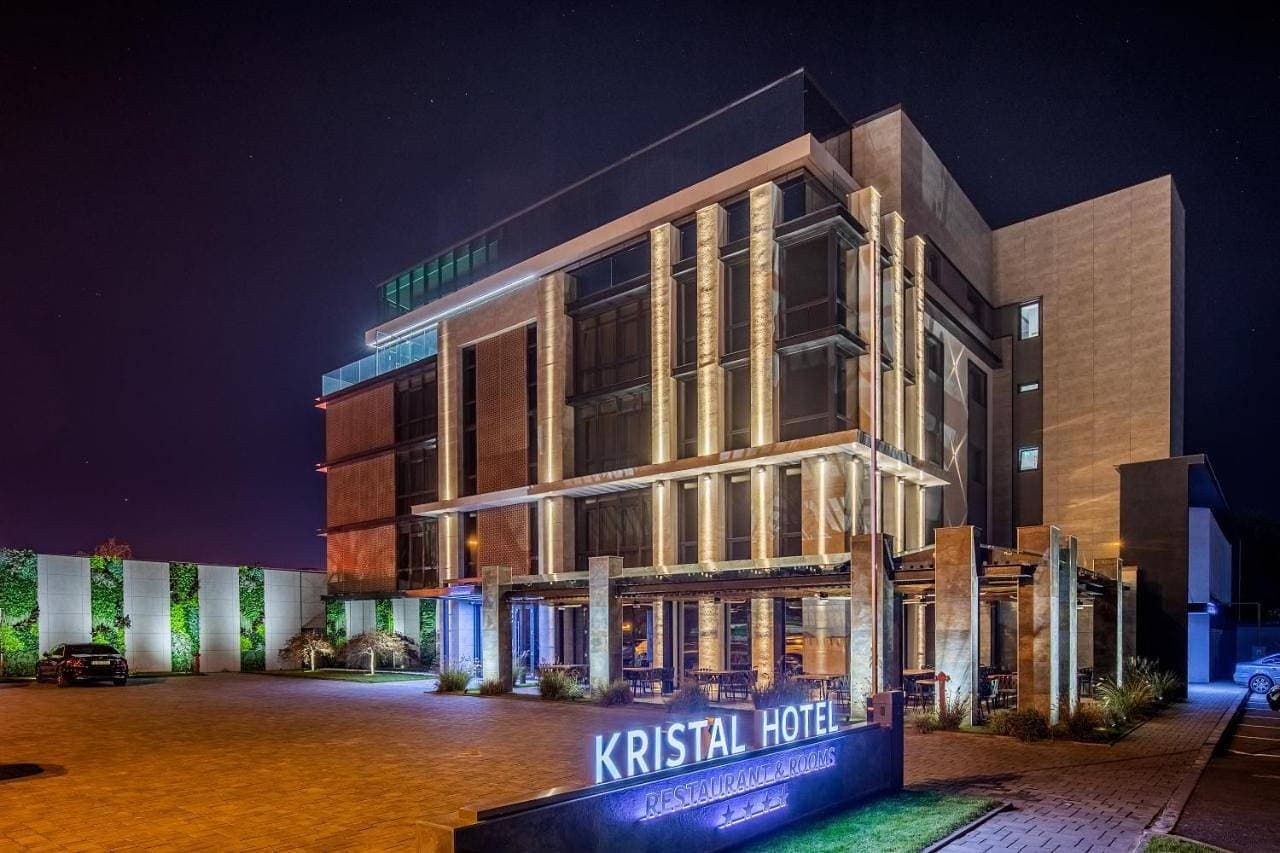 Hotel Kristal Focsani 1