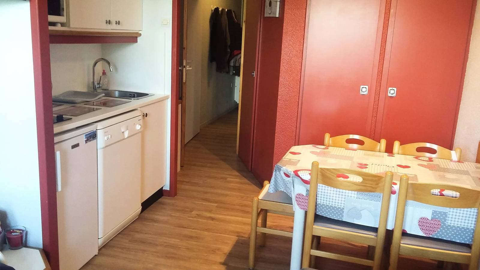 Foto 9 von 17: Studio + Kabinenbereich 4 Personen - Komfort