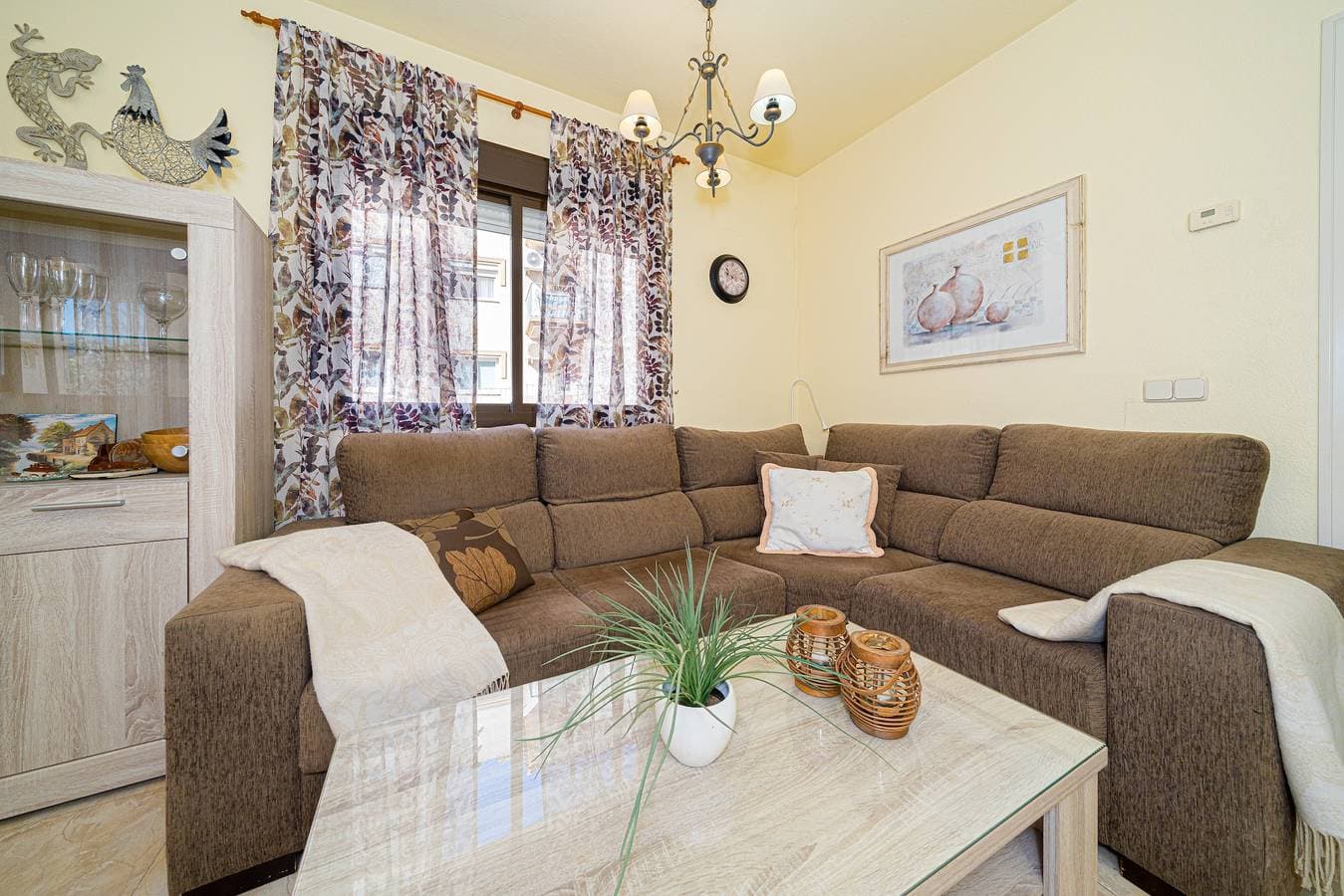 Foto 6 von 25: Ferienwohnung 'Estrella 1L Spaniahome' mit Pool, privater Terrasse und WLAN
