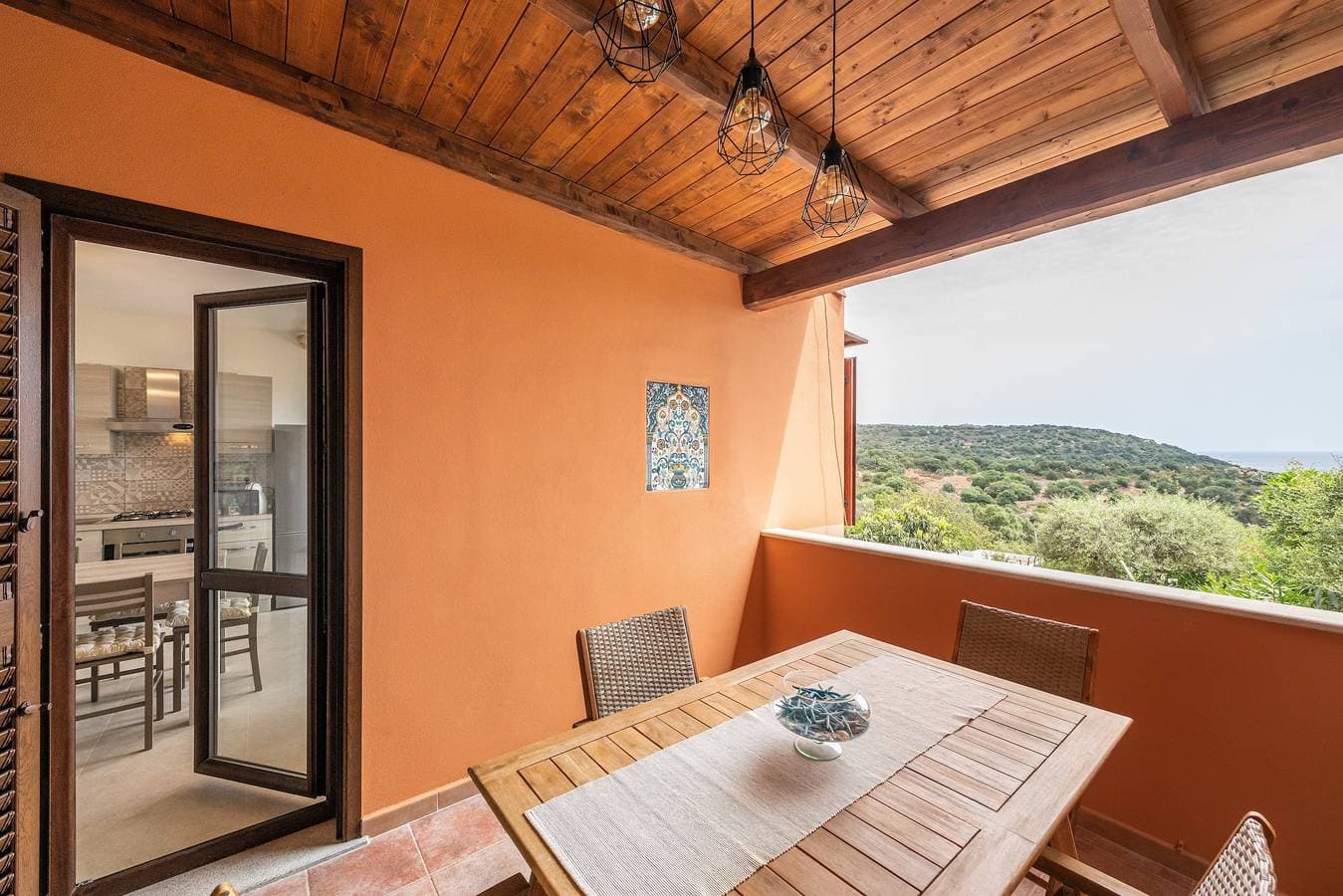 Foto 4 von 28: Ferienwohnung "Casa Vacanza Porto Luna Villasimius" mit Meerblick, Klimaanlage und WLAN
