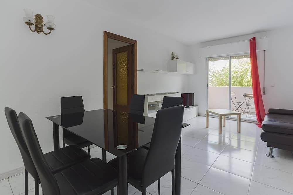 Foto 11 von 14: Apartamentos Complutum