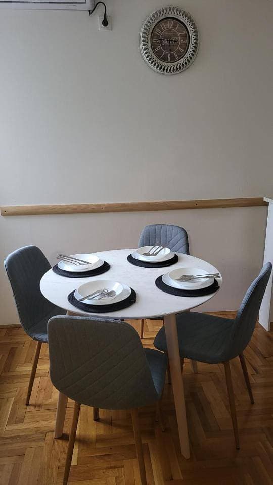 Foto 11 von 29: One-Bedroom Apartment