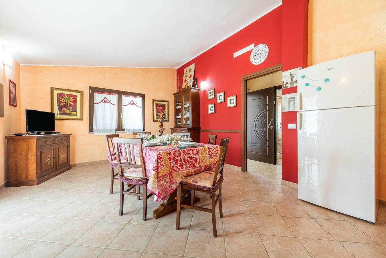 Foto 9 von 26: Ferienhaus 'Villetta Bacio Del Sole' mit Bergblick, privater Terrasse und eigenem Garten