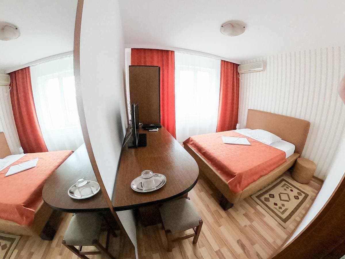 Foto 4 von 17: Standard Twin Room