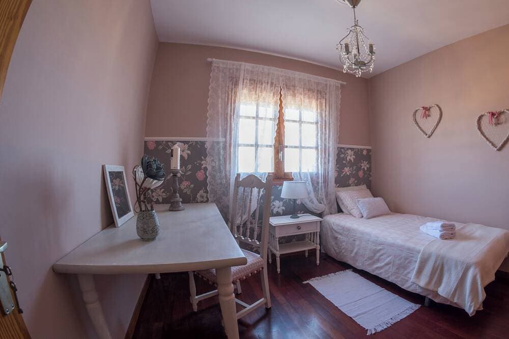 Foto 8 von 30: Schöne und ruhige Maisonette direkt am Meer