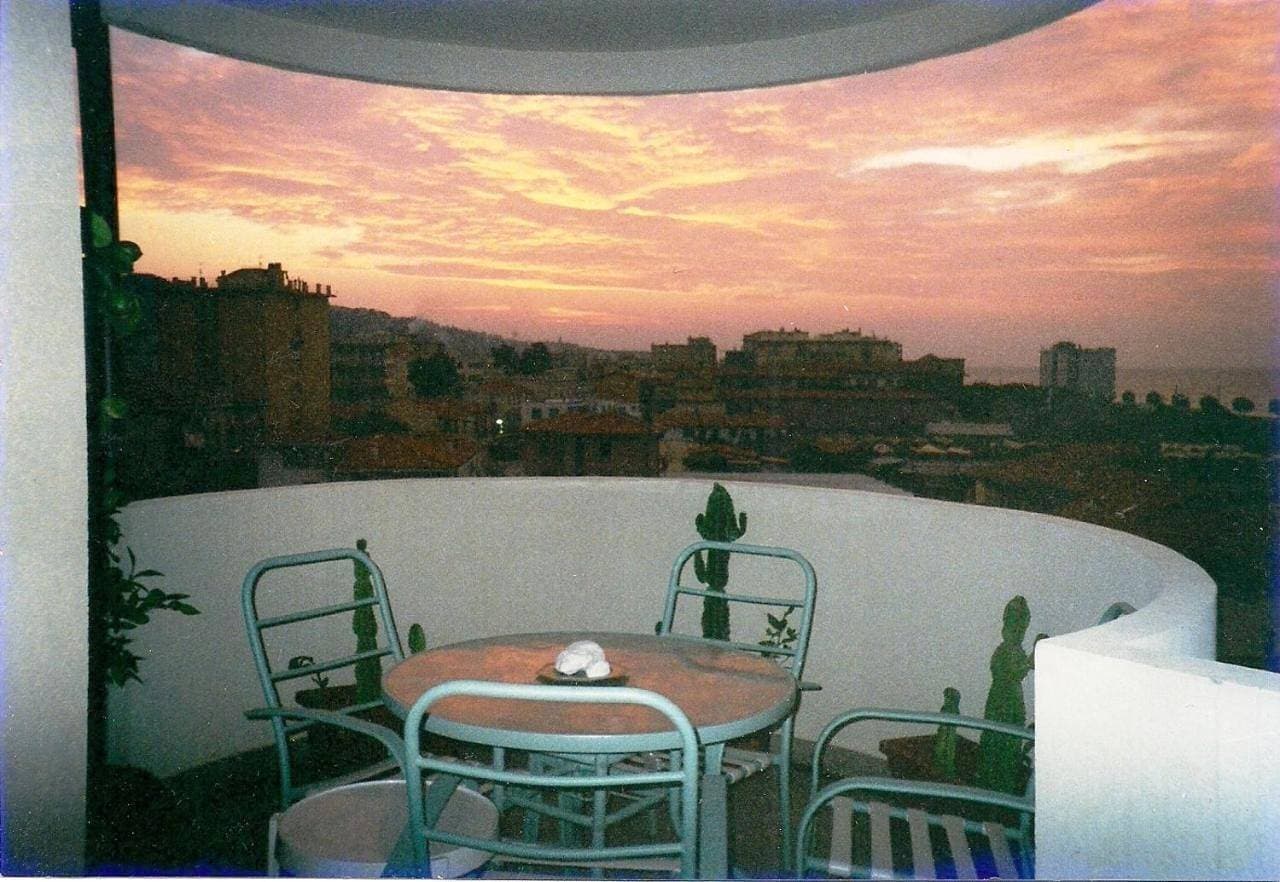 Appartamento - terrazzo vivibile vista mare, wi-fi e box auto 1