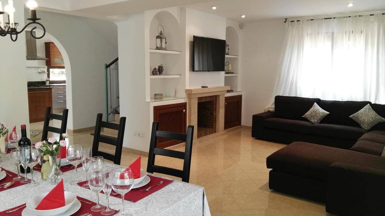 Foto 11 von 54: Holiday Home