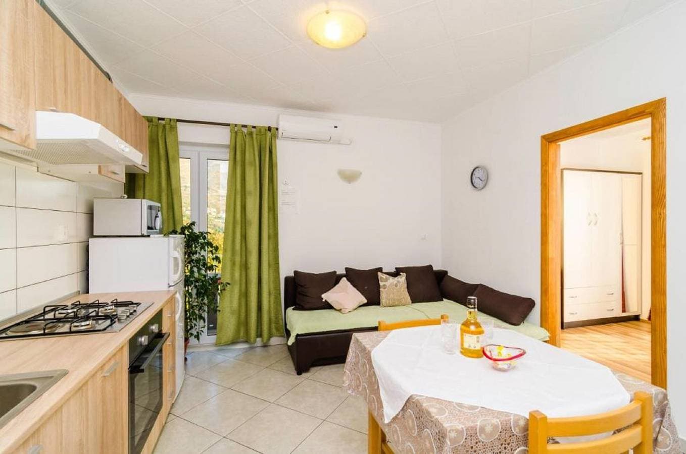 Foto 2 von 5: Ferienwohnung für 2 Personen mit Balkon